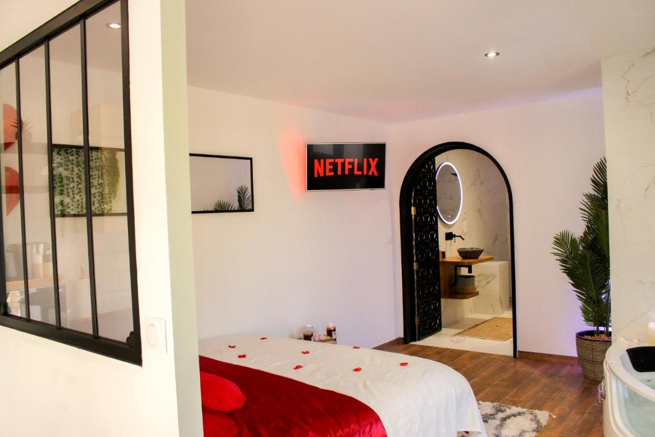 Appartement Cosy & Balneo - Centre De Sarlat ภายนอก รูปภาพ