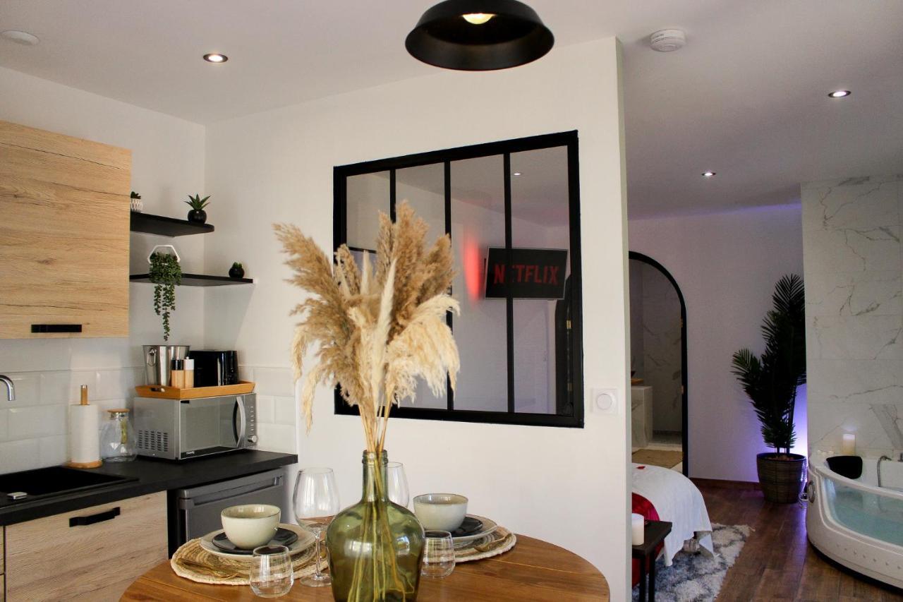 Appartement Cosy & Balneo - Centre De Sarlat ภายนอก รูปภาพ